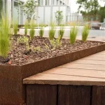 Bordatura da giardino in acciaio Corten, bordo superiore smussato, angolo interno - immagine 2